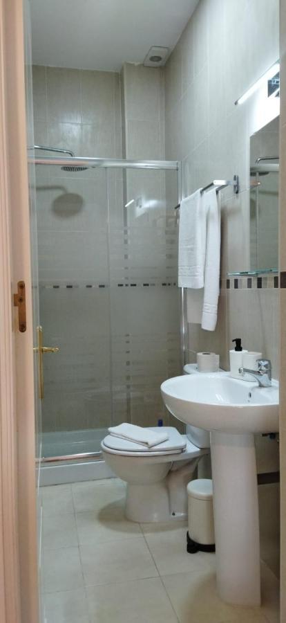 Apartamentos Costa De La Luz Playa Рота Экстерьер фото